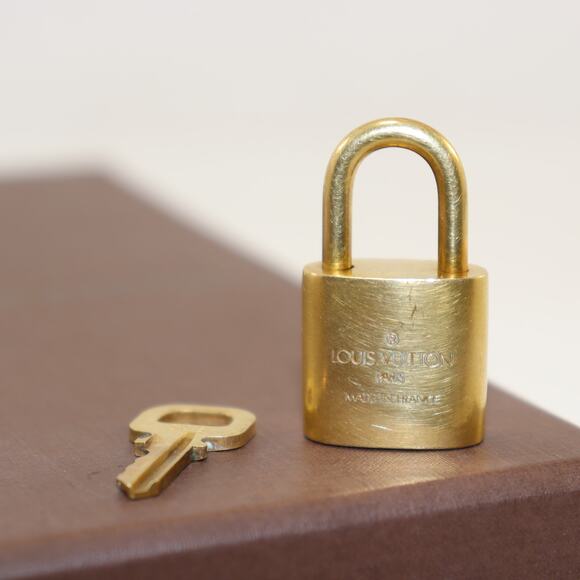 Louis Vuitton Brass Padlock & Key Set #308 Made in France - Picture 2 of 3